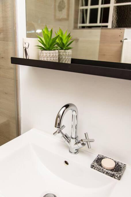 Apartamento Chic With Views On Kloof Street *