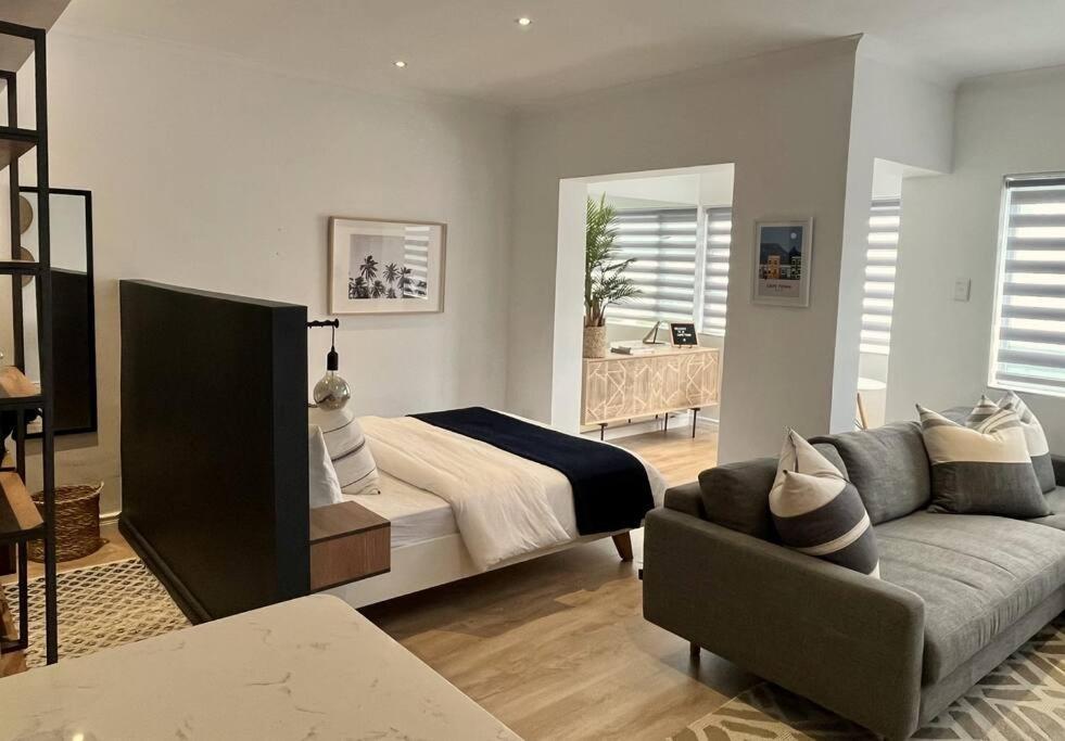 Apartment Chic With Views On Kloof Street *